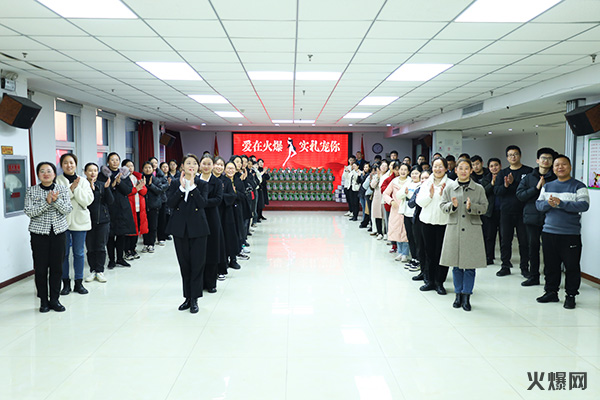 �펽�`���A������(m��ng)�»����𱬾W(w��ng)��T���l(f��)��Ů��(ji��)�YƷ��