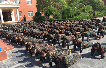 �ߜ��˿������������I���Գֲ��ŗ���
